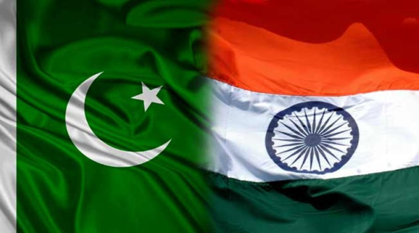Pakistan Hindistan  prezidentinin təyyarəsinə özünün hava məkanından istifadəyə icazə vermədi